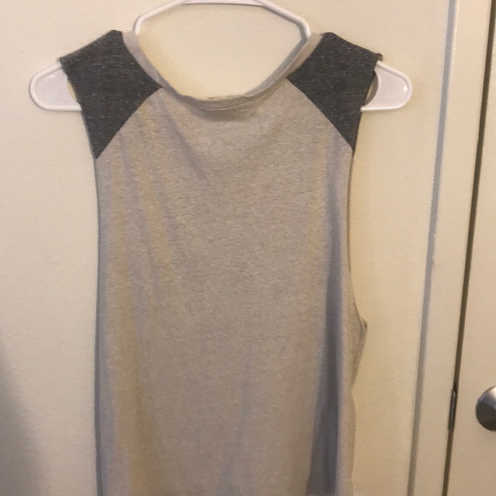 Muscle top - Picture 2 of 2